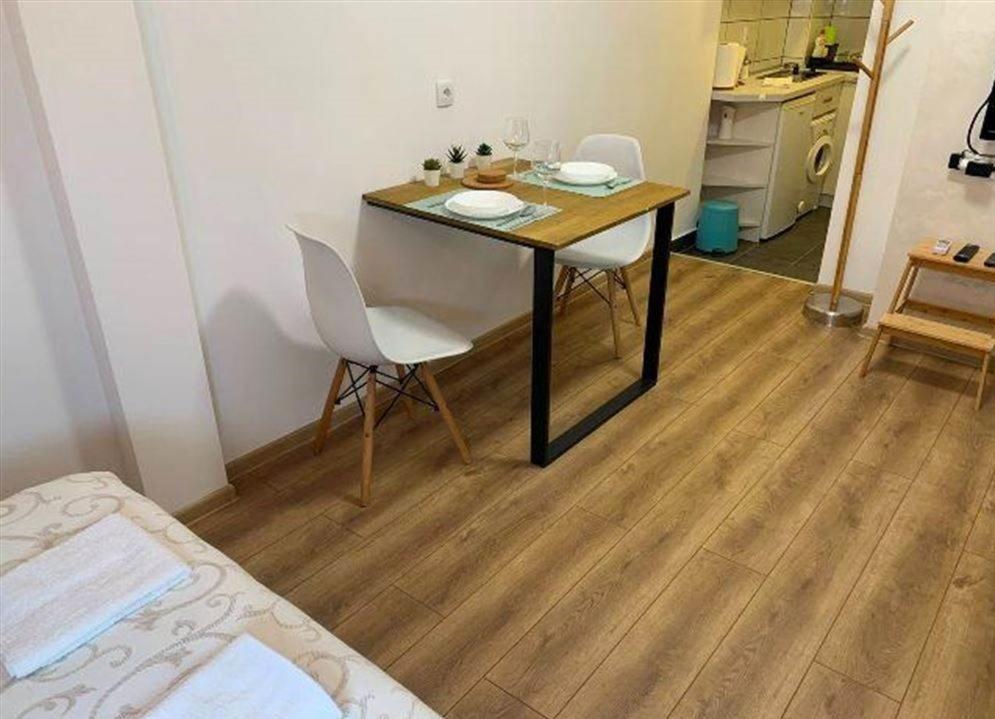 Cozy & Fully Equipped Studio In The Heart Of Downtown And Next To Kalemegdan Belgrad Zewnętrze zdjęcie